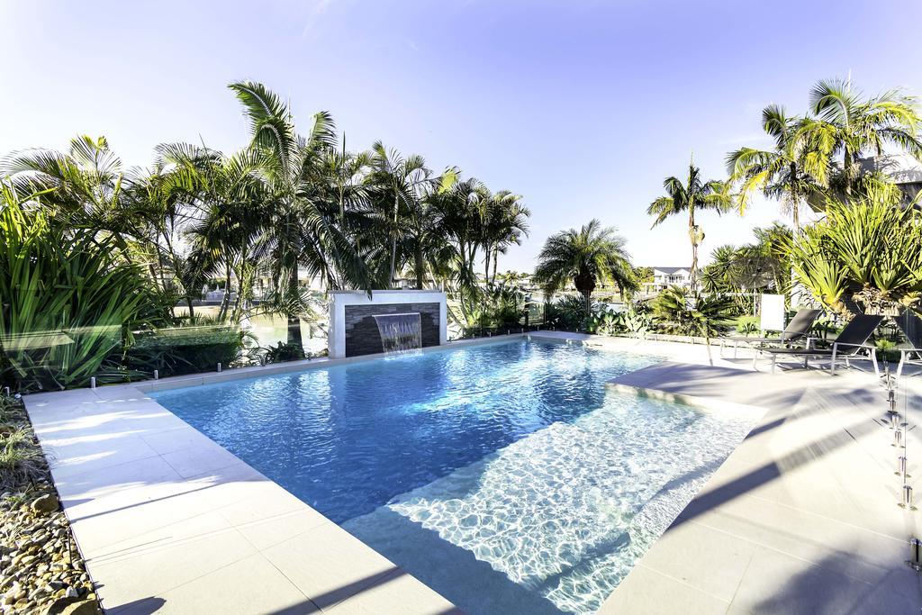 Newport Dream Quiet Island - No Party Maximum 9-10 People Redcliffe